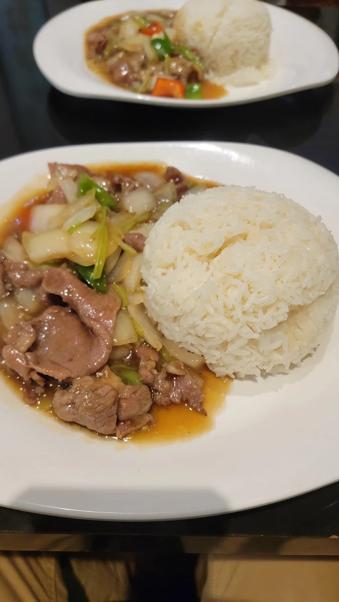 ginger onion and beef 葱爆牛肉饭, Noodle Fans